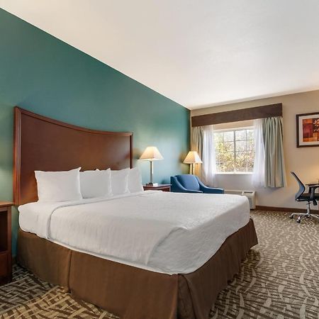 Best Western Topeka Inn&Suites Exterior foto